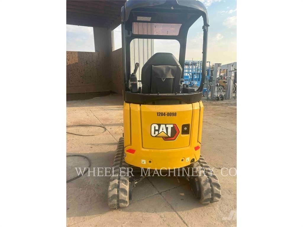 CAT 301.7 C1 大型油圧ショベル12t以上（パワーショベル・ユンボ）