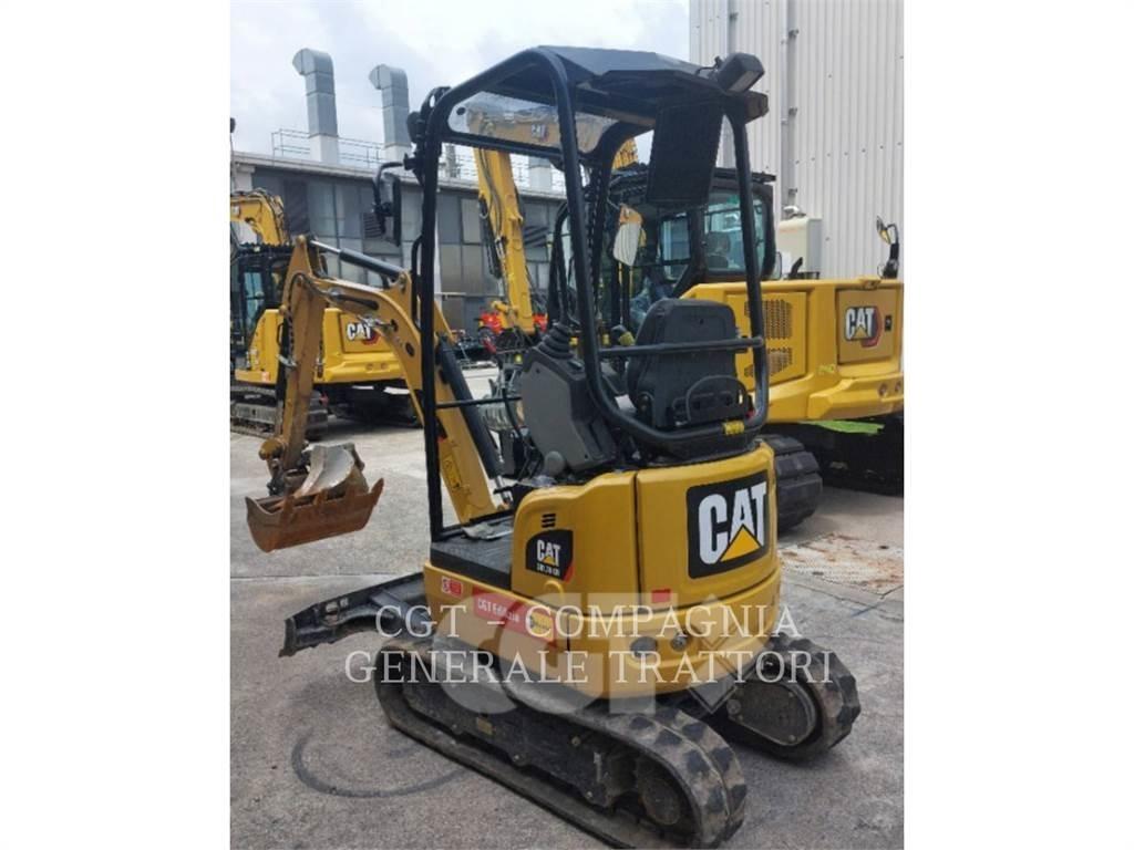 CAT 301.7D 大型油圧ショベル12t以上（パワーショベル・ユンボ）