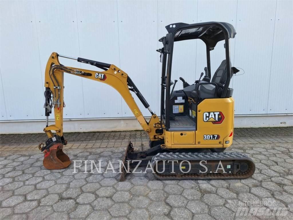 CAT 301.7D 大型油圧ショベル12t以上（パワーショベル・ユンボ）