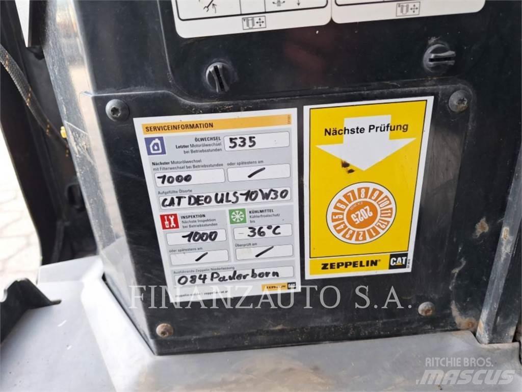 CAT 301.7D 大型油圧ショベル12t以上（パワーショベル・ユンボ）