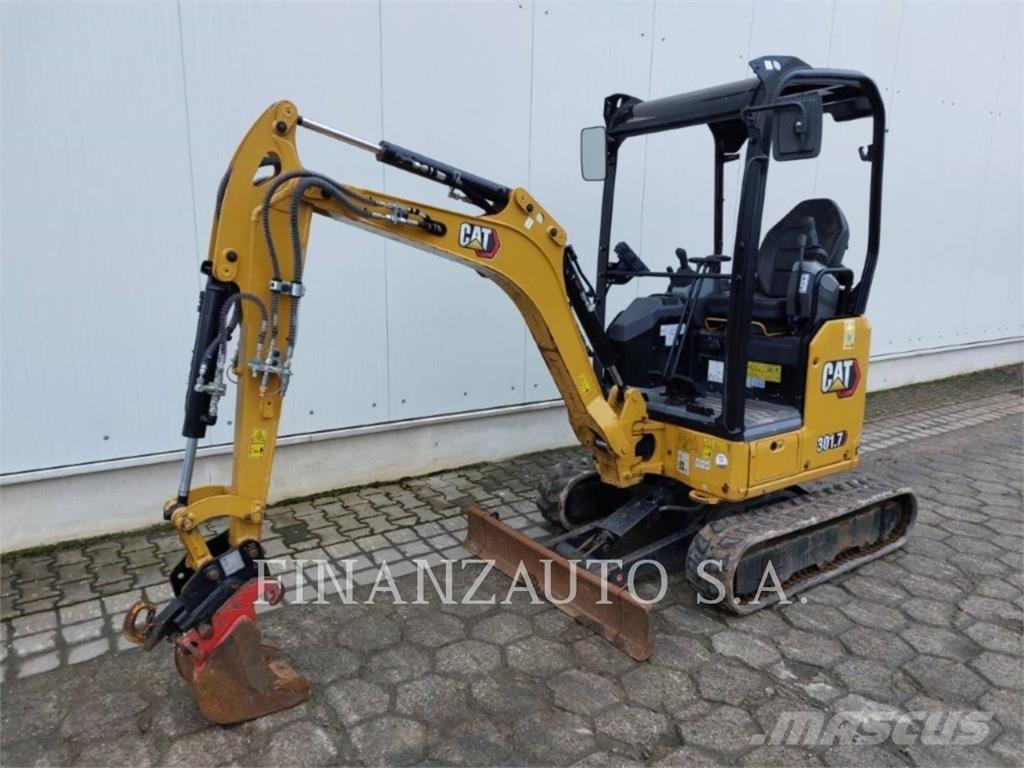 CAT 301.7D 大型油圧ショベル12t以上（パワーショベル・ユンボ）