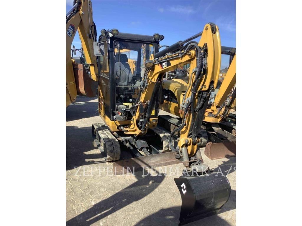 CAT 301.7D ミニ油圧ショベル 7t以下（ミニユンボ・ミニディガー）