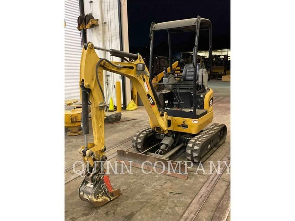 CAT 301.7D CR 大型油圧ショベル12t以上（パワーショベル・ユンボ）