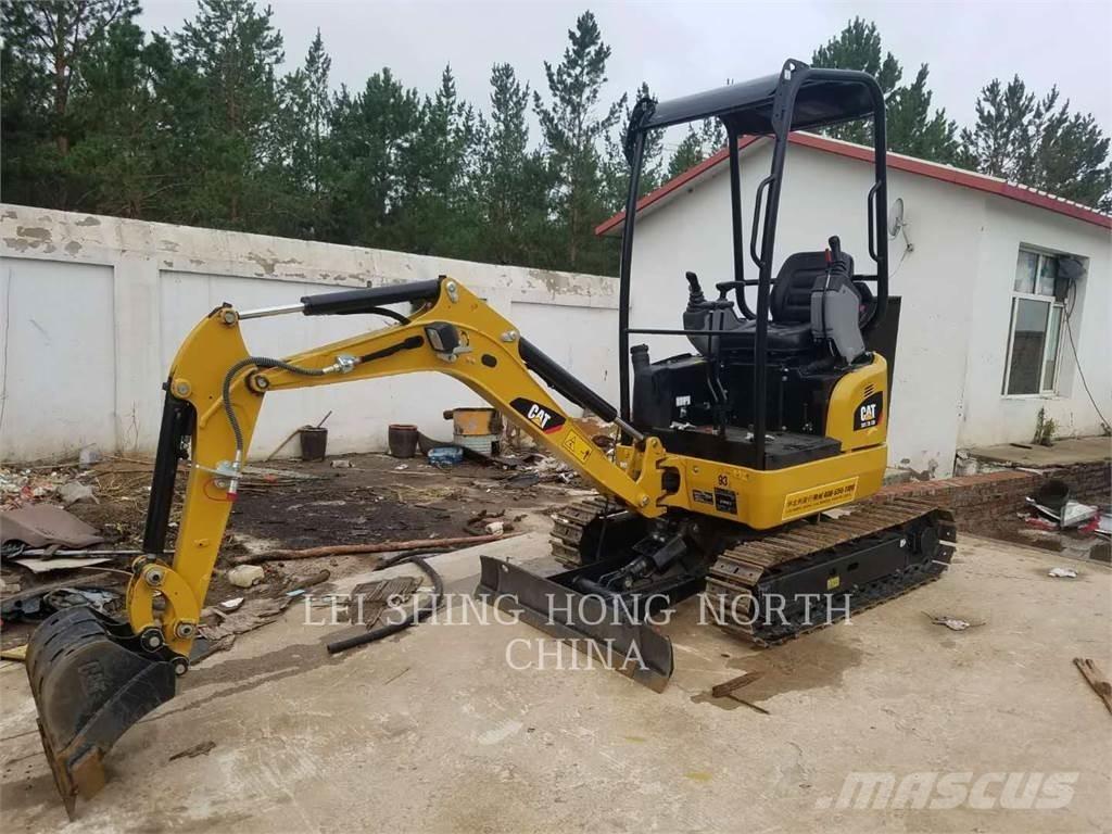 CAT 301.7DCR 大型油圧ショベル12t以上（パワーショベル・ユンボ）
