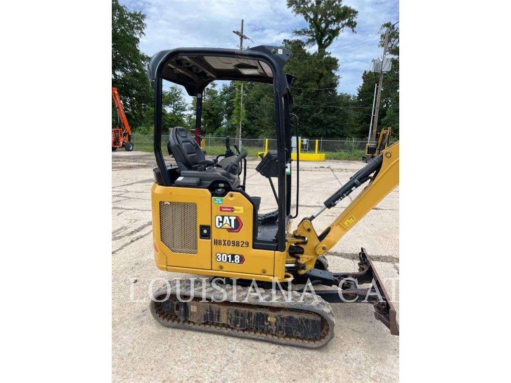 CAT 301.8 大型油圧ショベル12t以上（パワーショベル・ユンボ）