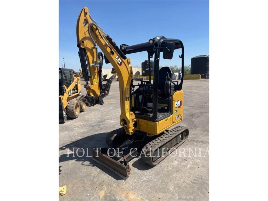 CAT 301.8 大型油圧ショベル12t以上（パワーショベル・ユンボ）