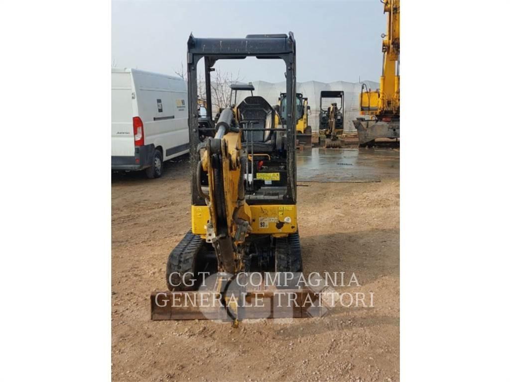 CAT 301.8 大型油圧ショベル12t以上（パワーショベル・ユンボ）