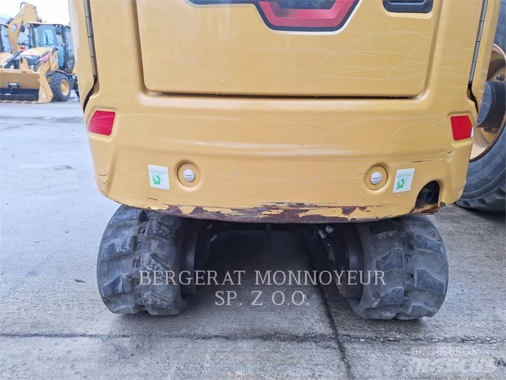 CAT 301.8 大型油圧ショベル12t以上（パワーショベル・ユンボ）