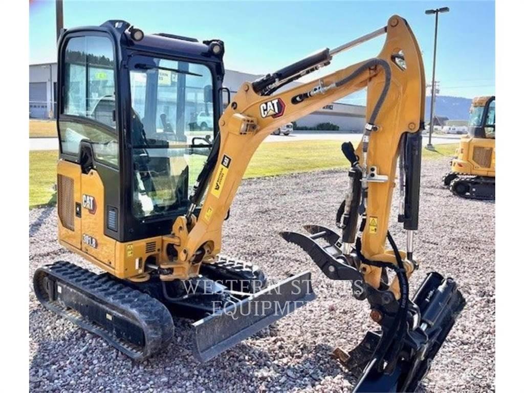 CAT 301.8 大型油圧ショベル12t以上（パワーショベル・ユンボ）
