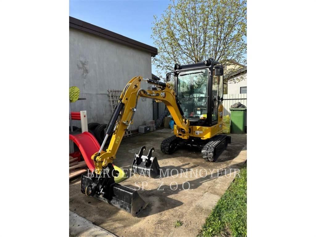 CAT 301.8 大型油圧ショベル12t以上（パワーショベル・ユンボ）