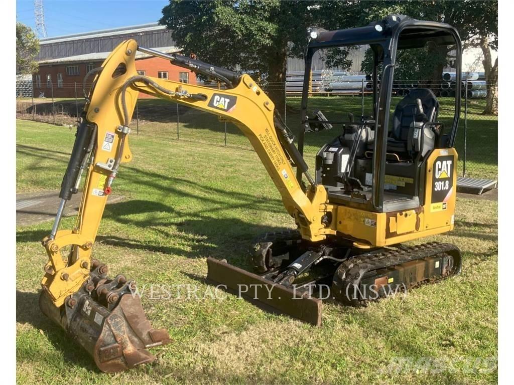 CAT 301.8 大型油圧ショベル12t以上（パワーショベル・ユンボ）