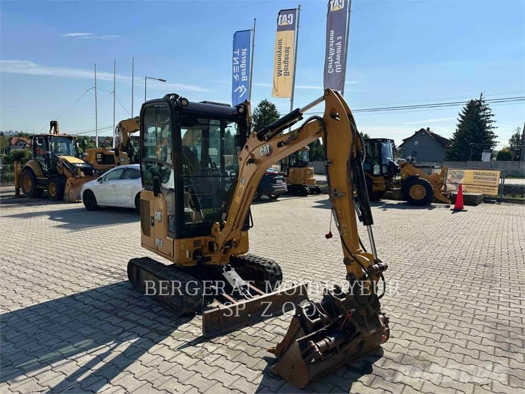 CAT 301.8 大型油圧ショベル12t以上（パワーショベル・ユンボ）