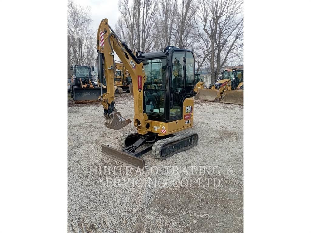 CAT 301.8-05 大型油圧ショベル12t以上（パワーショベル・ユンボ）