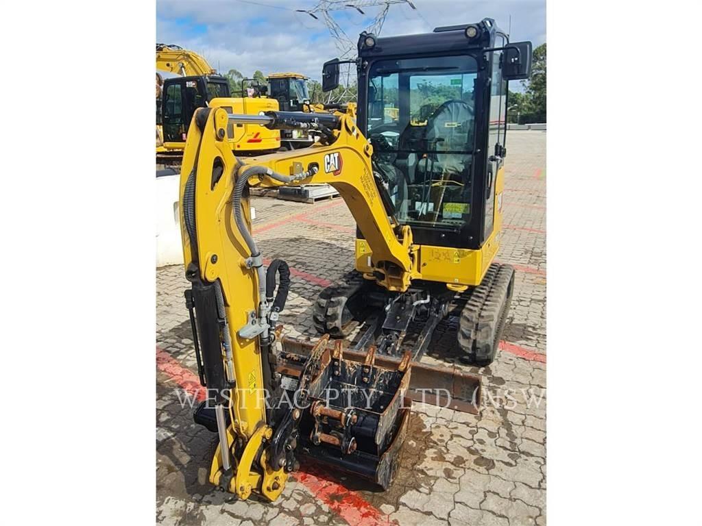 CAT 301.8-05 大型油圧ショベル12t以上（パワーショベル・ユンボ）