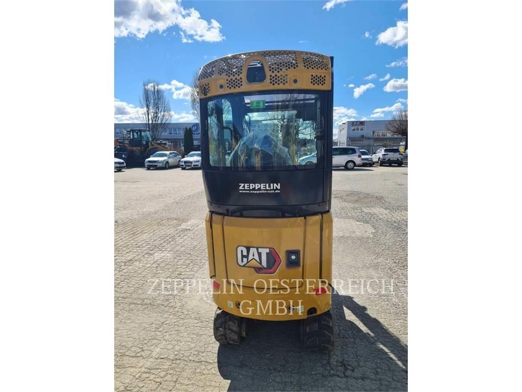 CAT 301.8-05 大型油圧ショベル12t以上（パワーショベル・ユンボ）