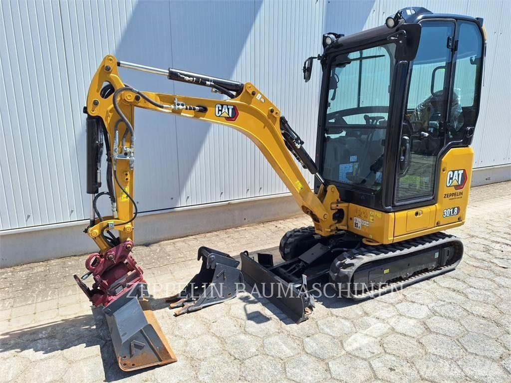CAT 301.8-05A 大型油圧ショベル12t以上（パワーショベル・ユンボ）