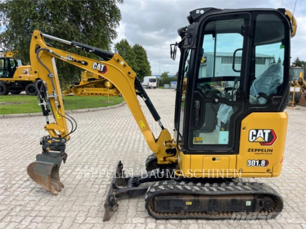 CAT 301.8-05A 大型油圧ショベル12t以上（パワーショベル・ユンボ）