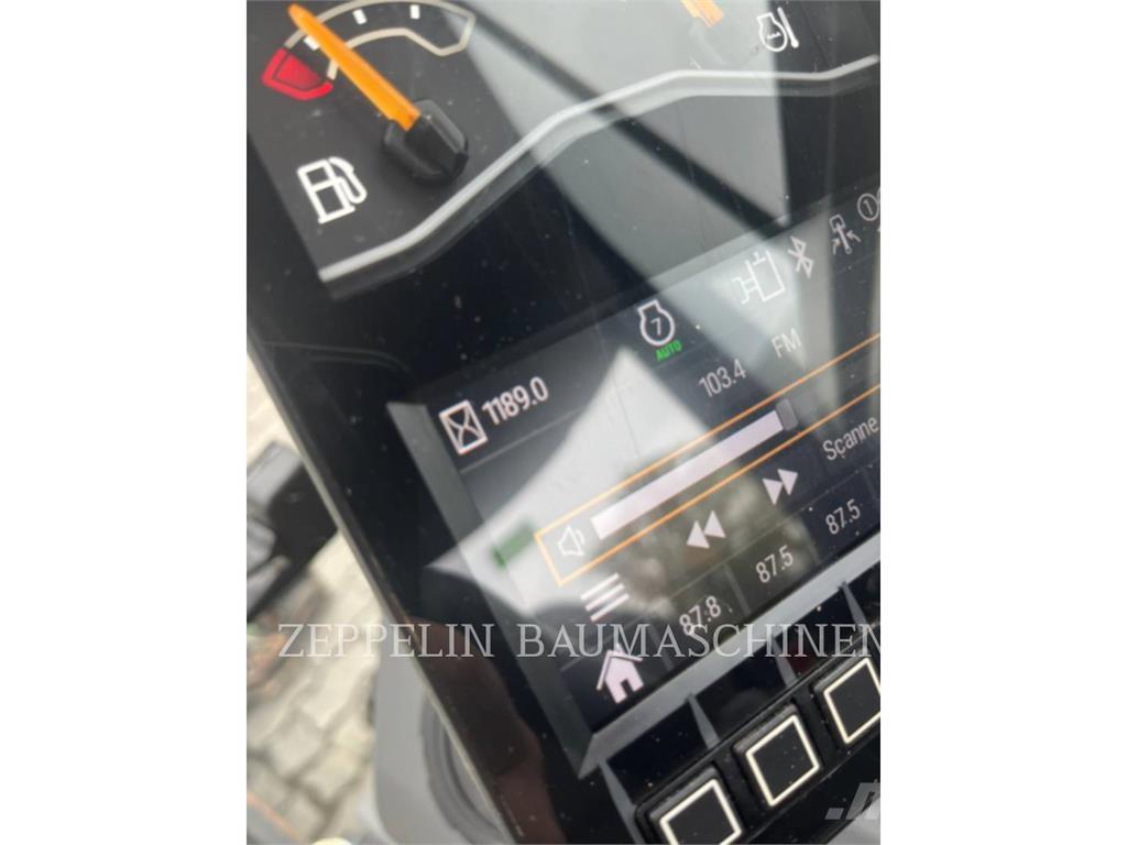 CAT 301.8-05A 大型油圧ショベル12t以上（パワーショベル・ユンボ）