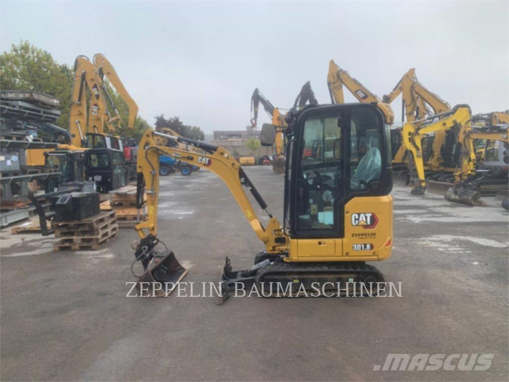 CAT 301.8-05A 大型油圧ショベル12t以上（パワーショベル・ユンボ）