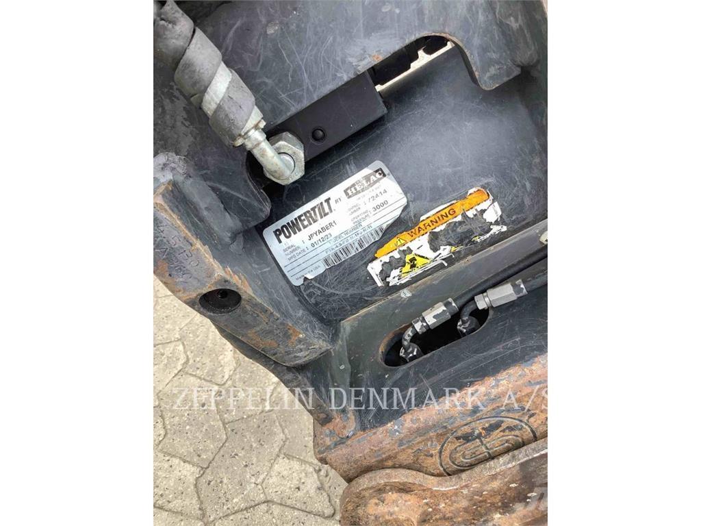 CAT 301.805 大型油圧ショベル12t以上（パワーショベル・ユンボ）