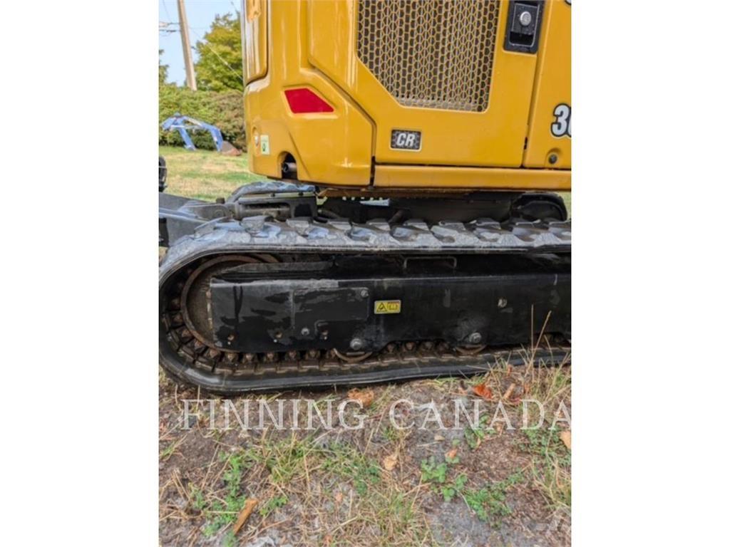 CAT 302 大型油圧ショベル12t以上（パワーショベル・ユンボ）