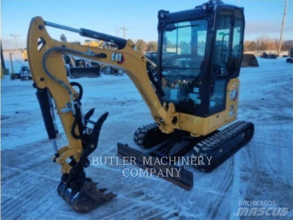 CAT 302-05A CR 大型油圧ショベル12t以上（パワーショベル・ユンボ）