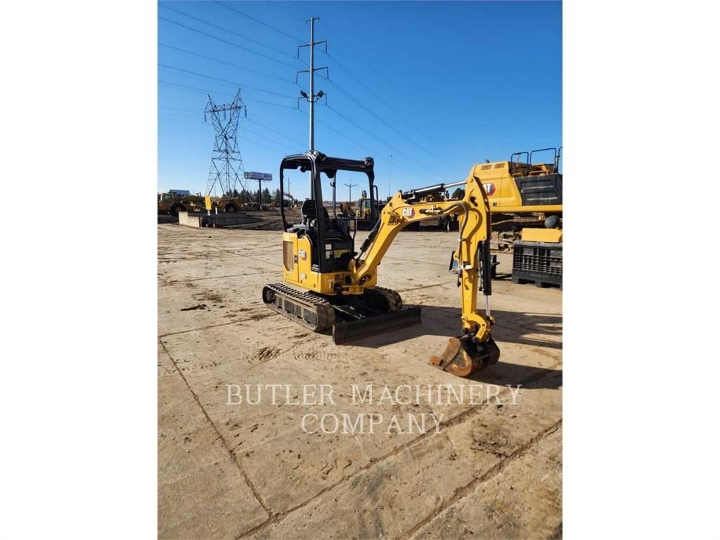 CAT 302-05A CR 大型油圧ショベル12t以上（パワーショベル・ユンボ）