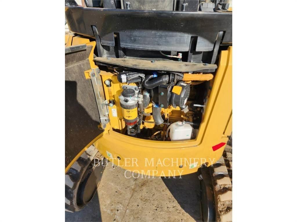 CAT 302-05A CR 大型油圧ショベル12t以上（パワーショベル・ユンボ）