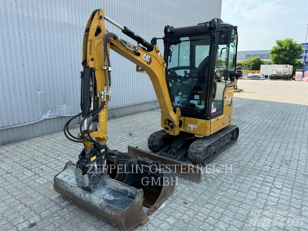 CAT 302-05CR 大型油圧ショベル12t以上（パワーショベル・ユンボ）