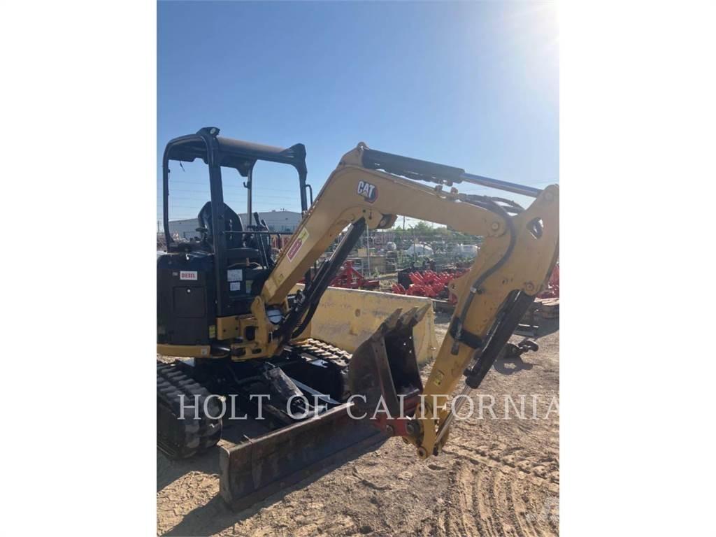 CAT 302.7 大型油圧ショベル12t以上（パワーショベル・ユンボ）