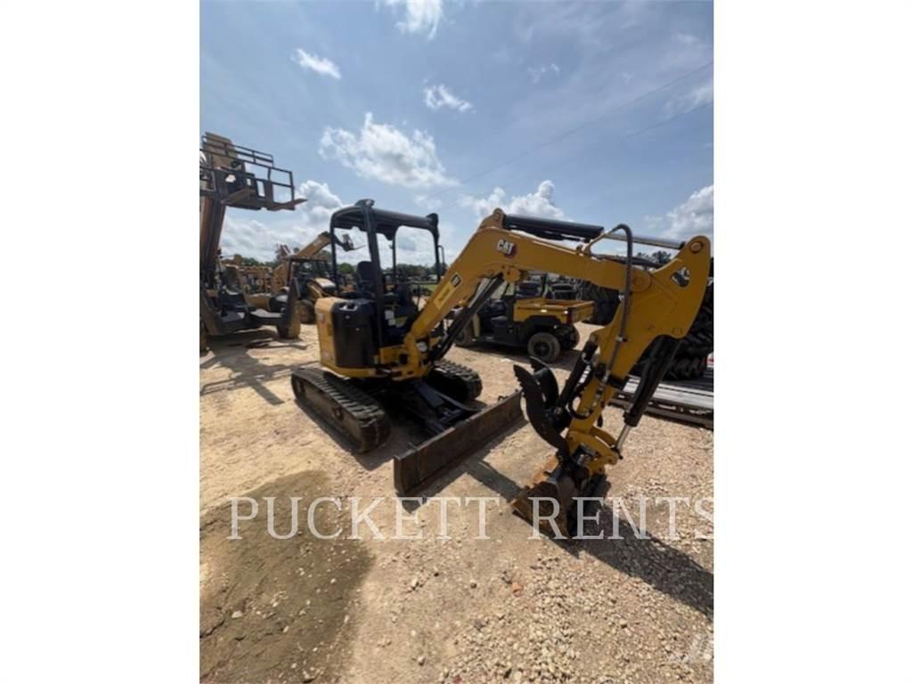 CAT 302.7-07CR 大型油圧ショベル12t以上（パワーショベル・ユンボ）