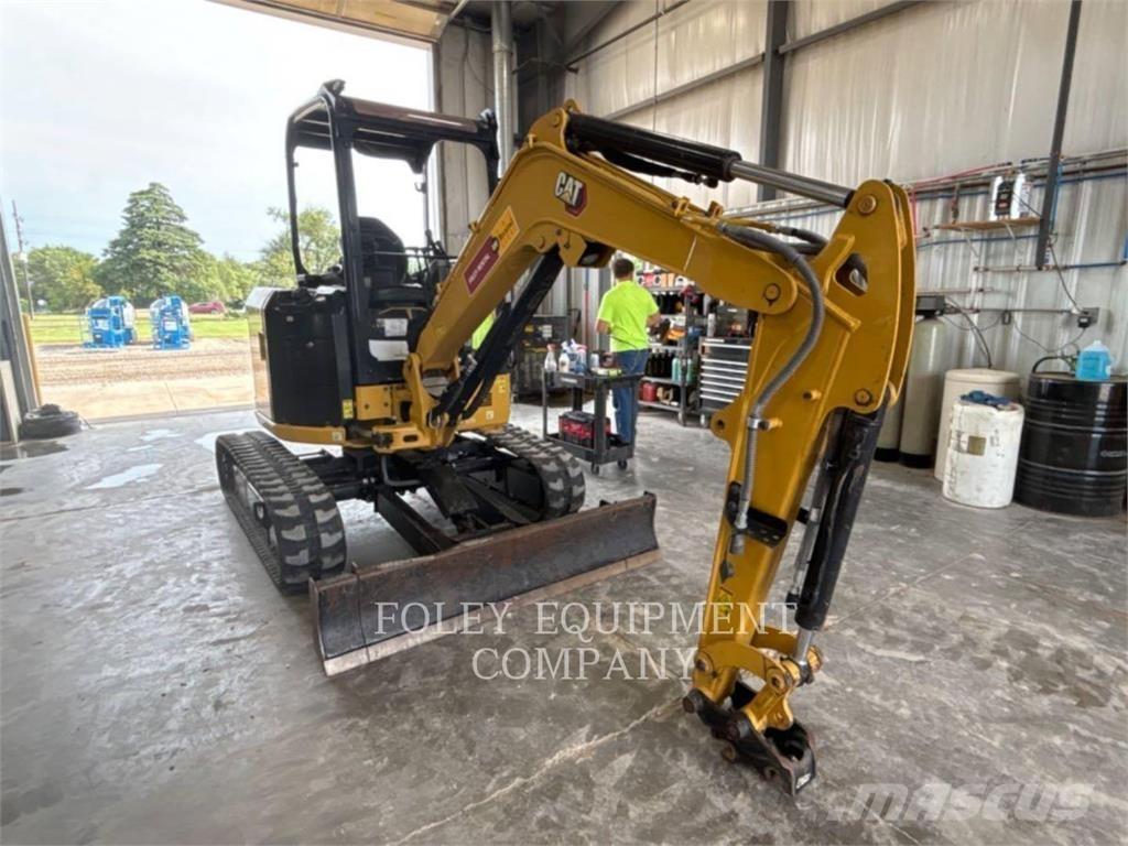 CAT 302.7-07LO 大型油圧ショベル12t以上（パワーショベル・ユンボ）