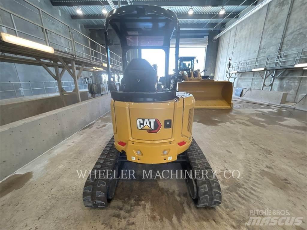 CAT 302.7 C1 大型油圧ショベル12t以上（パワーショベル・ユンボ）