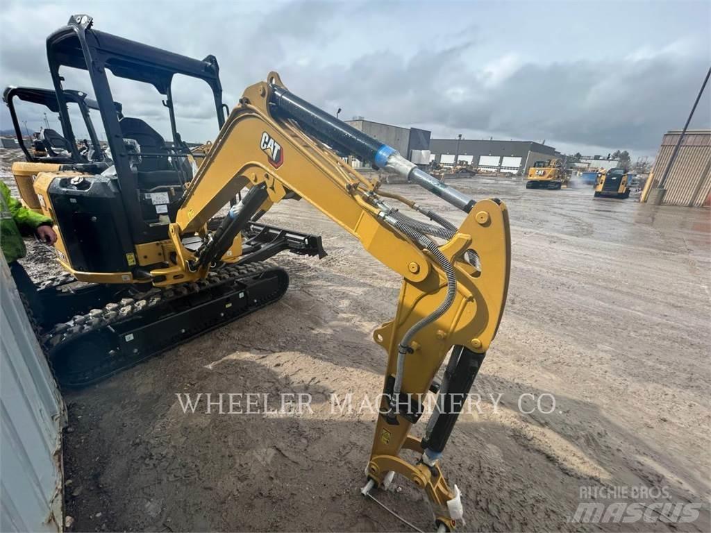 CAT 302.7 C1 大型油圧ショベル12t以上（パワーショベル・ユンボ）