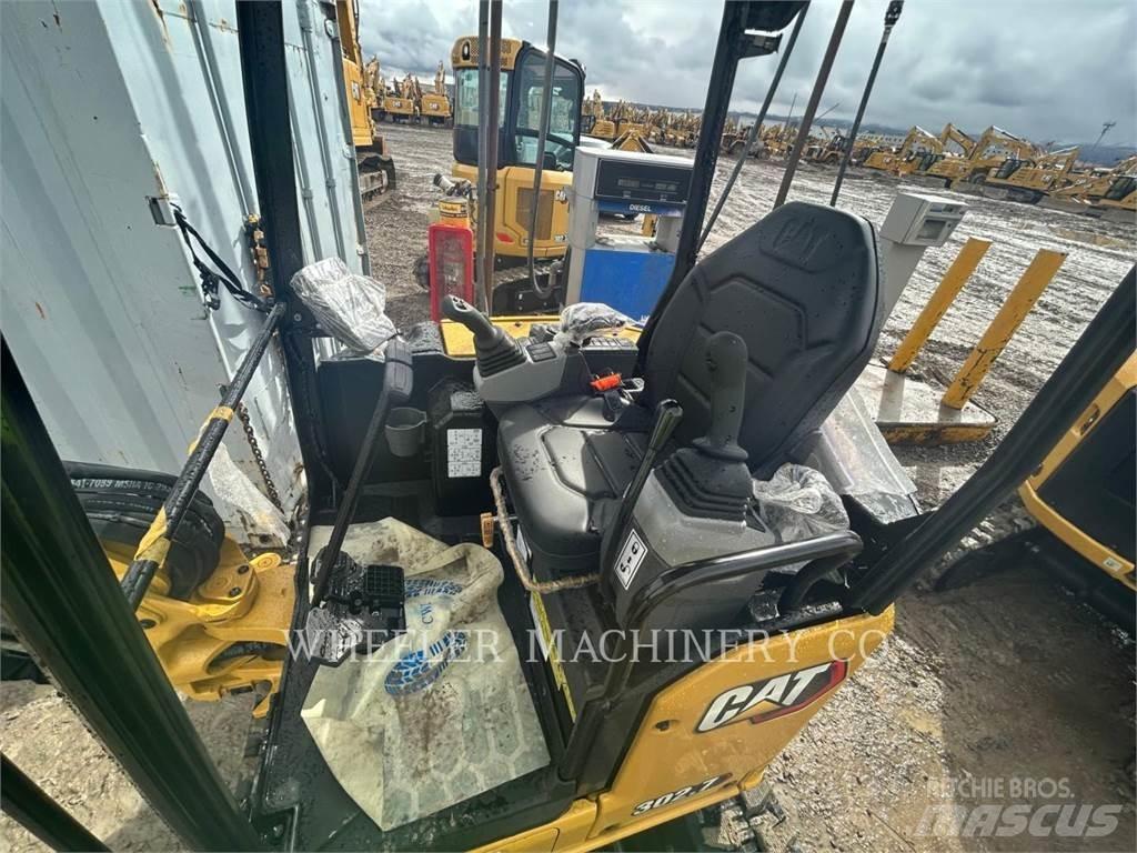 CAT 302.7 C1 大型油圧ショベル12t以上（パワーショベル・ユンボ）