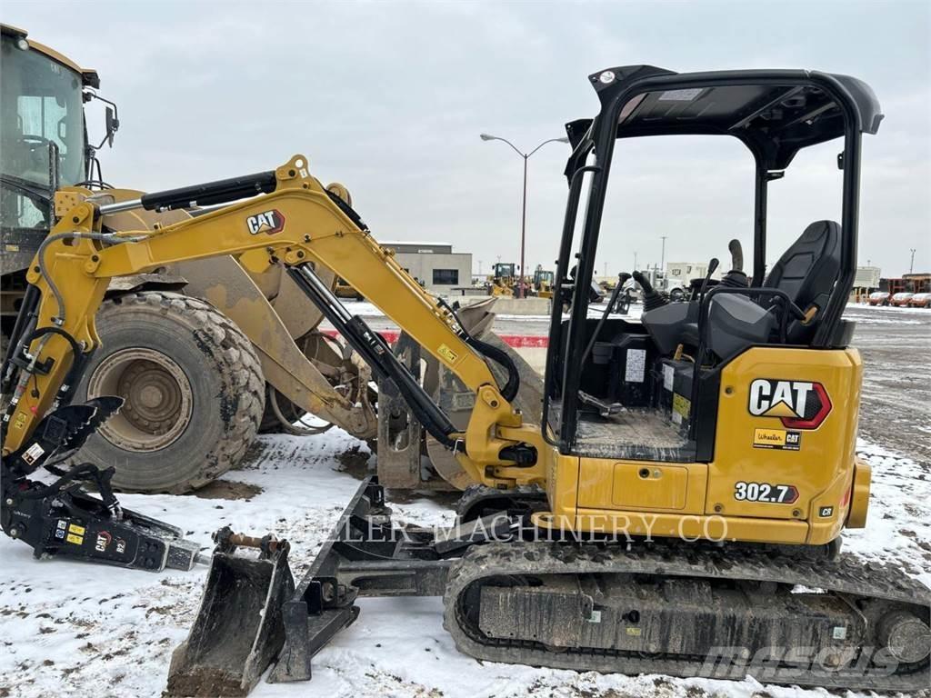 CAT 302.7 C1TH 大型油圧ショベル12t以上（パワーショベル・ユンボ）