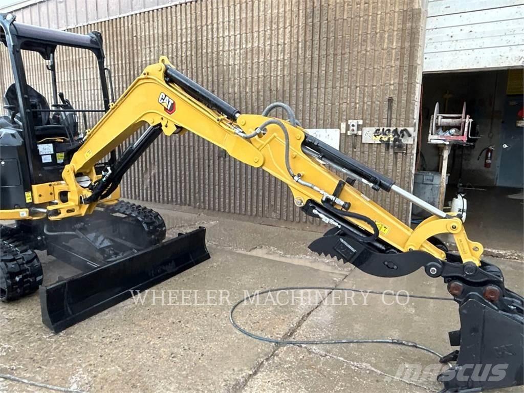 CAT 302.7 C1TH 大型油圧ショベル12t以上（パワーショベル・ユンボ）