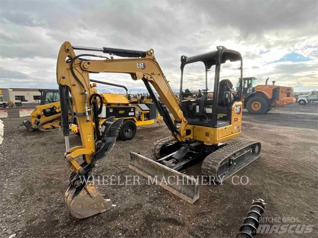 CAT 302.7 C1TH 大型油圧ショベル12t以上（パワーショベル・ユンボ）