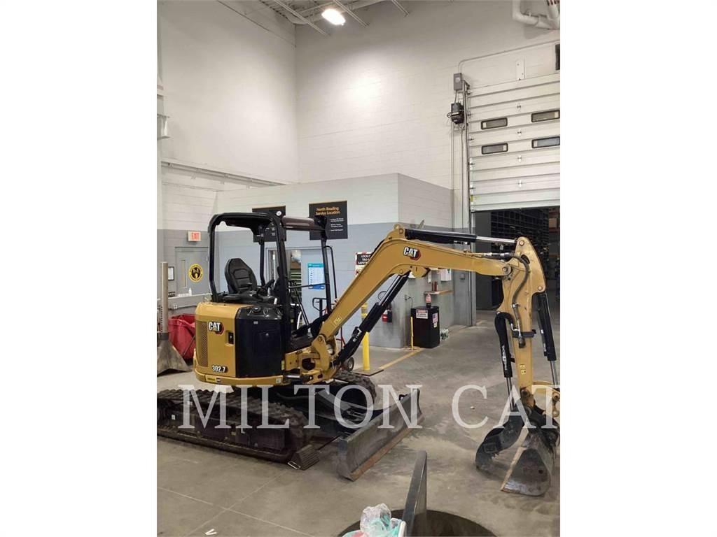 CAT 302.707CR 大型油圧ショベル12t以上（パワーショベル・ユンボ）