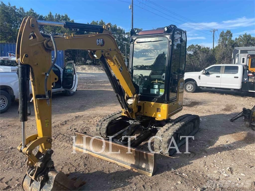CAT 302.707CR 大型油圧ショベル12t以上（パワーショベル・ユンボ）