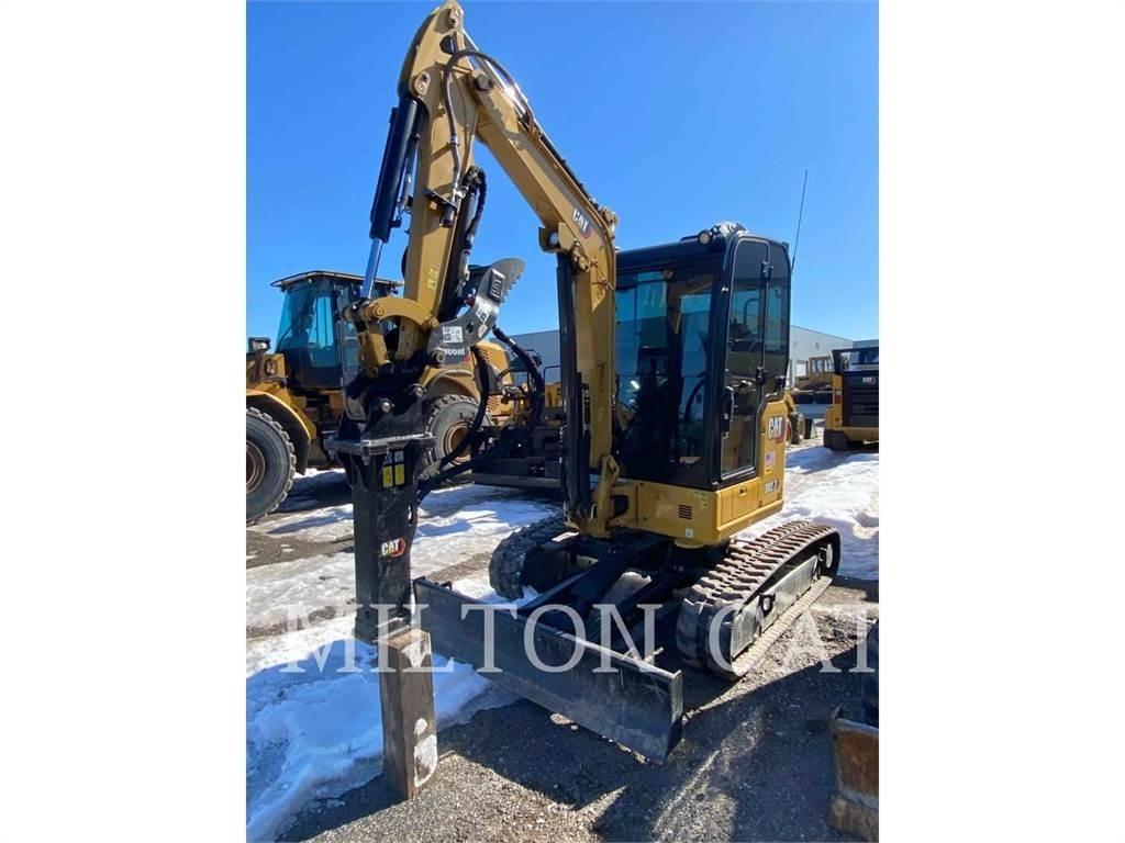 CAT 302.707CR 大型油圧ショベル12t以上（パワーショベル・ユンボ）
