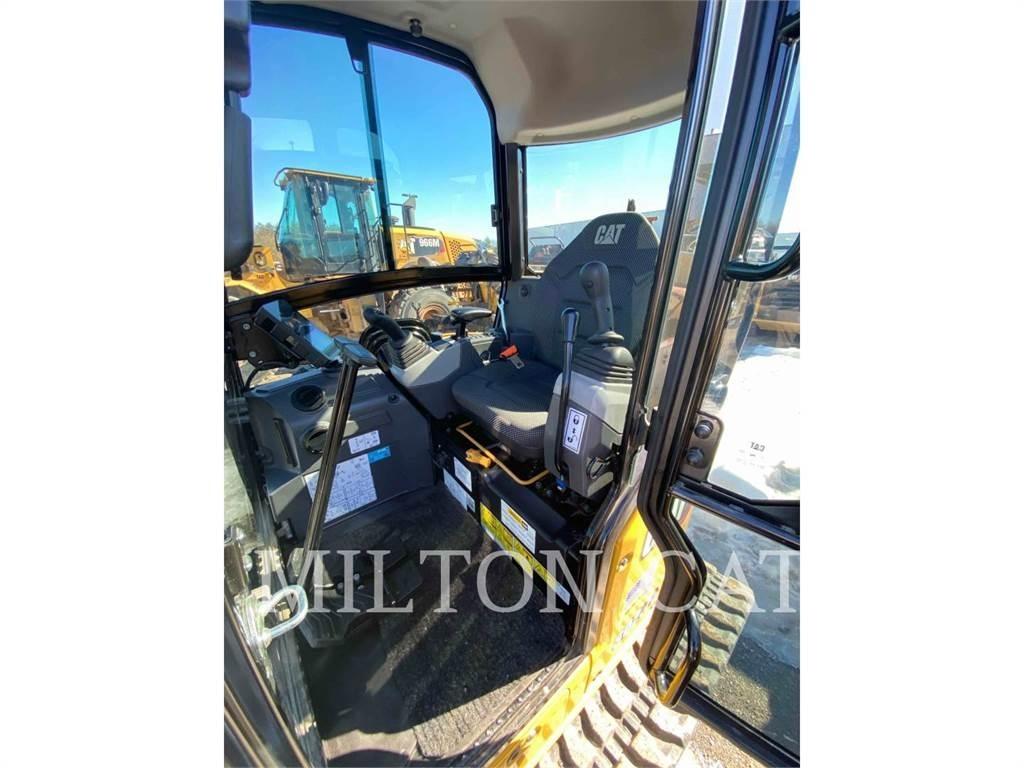 CAT 302.707CR 大型油圧ショベル12t以上（パワーショベル・ユンボ）