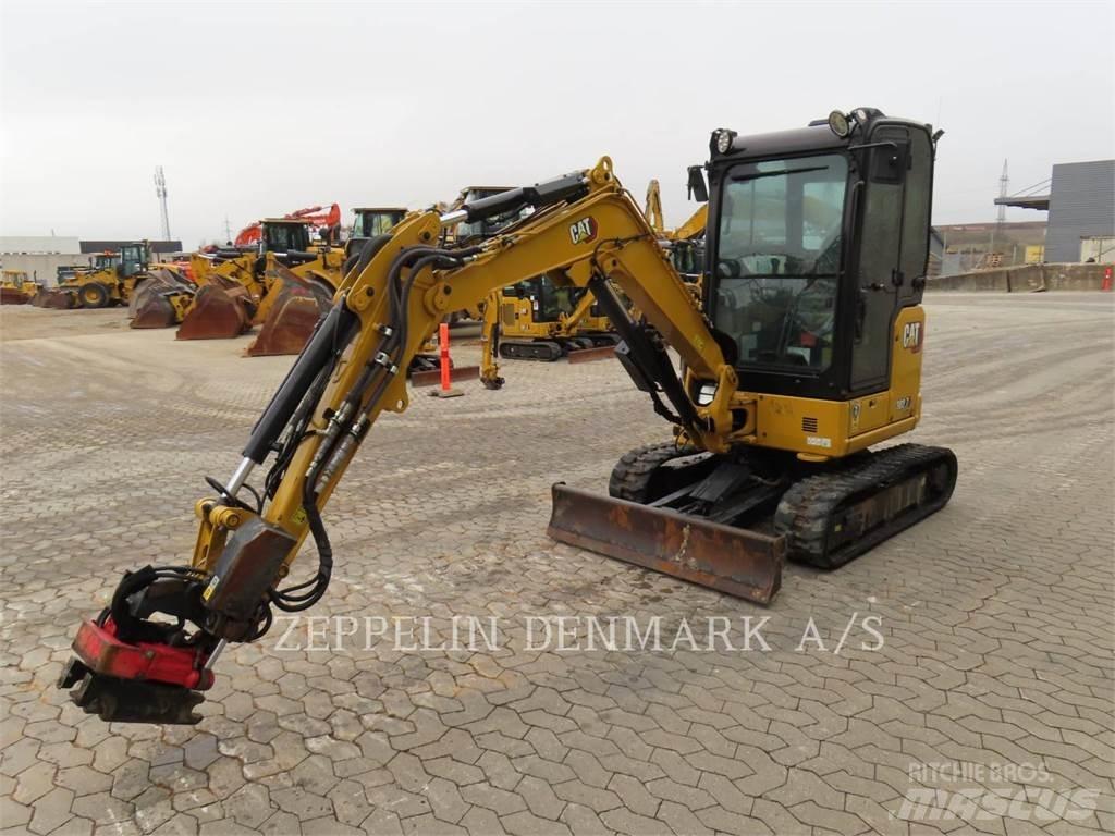 CAT 302.707CR 大型油圧ショベル12t以上（パワーショベル・ユンボ）