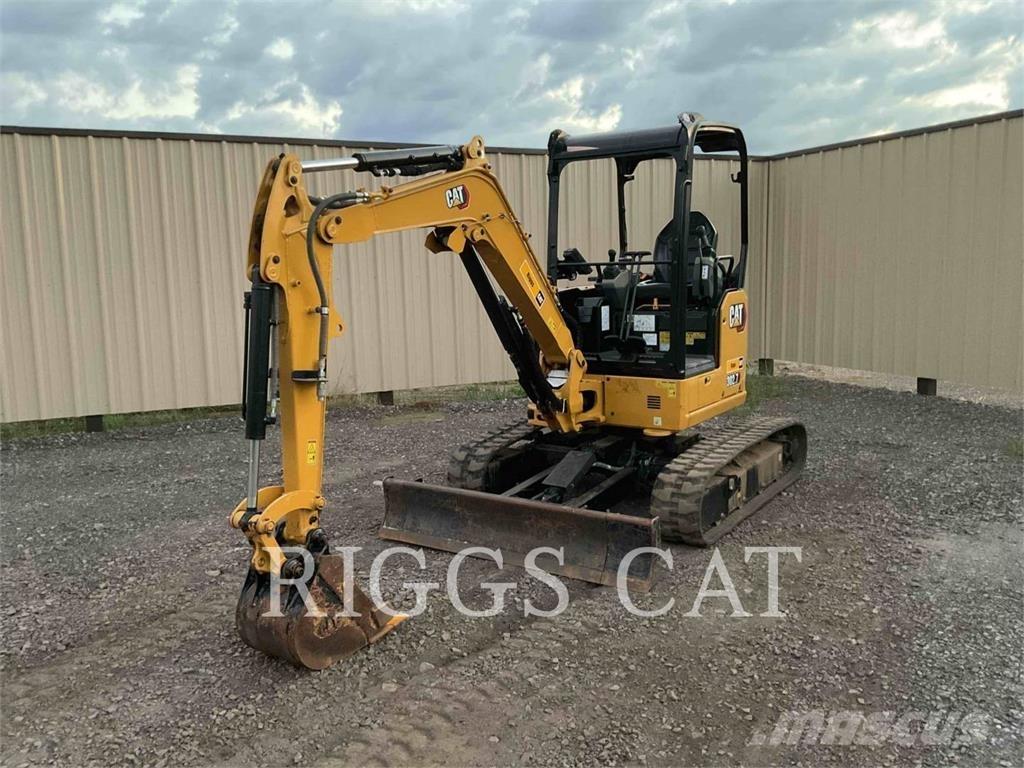 CAT 302.707CR 大型油圧ショベル12t以上（パワーショベル・ユンボ）