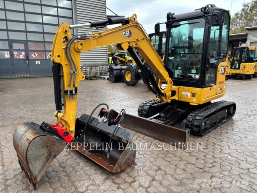 CAT 302.7CR-07 大型油圧ショベル12t以上（パワーショベル・ユンボ）