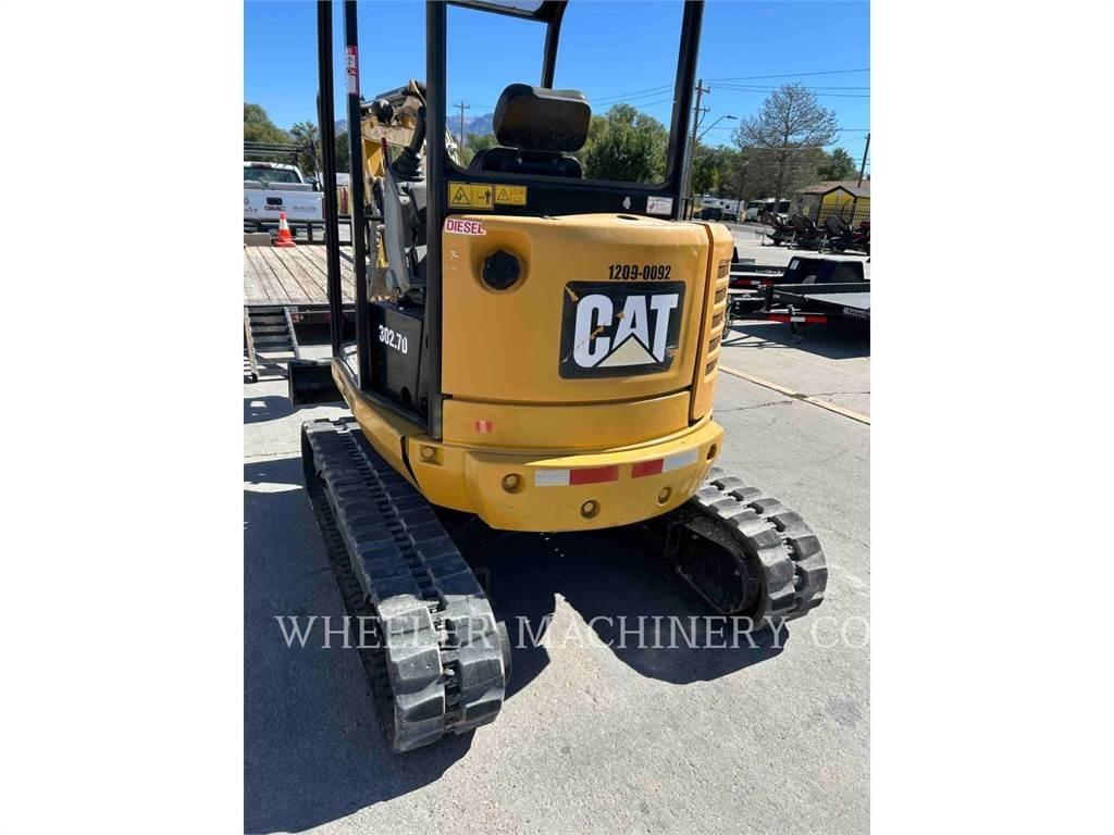 CAT 302.7DC1TH 大型油圧ショベル12t以上（パワーショベル・ユンボ）