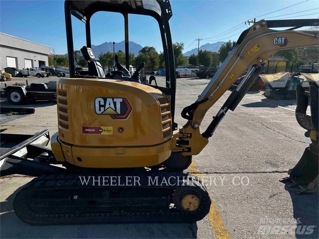 CAT 302.7DC1TH 大型油圧ショベル12t以上（パワーショベル・ユンボ）