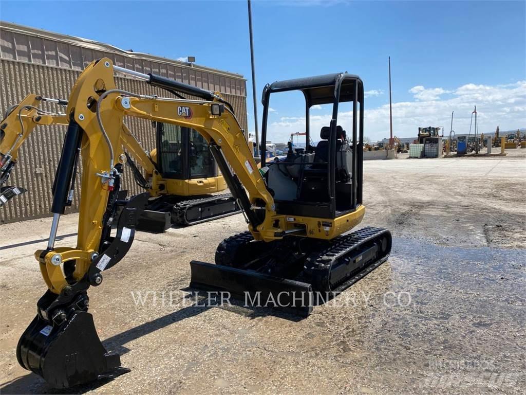CAT 302.7DC1TH 大型油圧ショベル12t以上（パワーショベル・ユンボ）