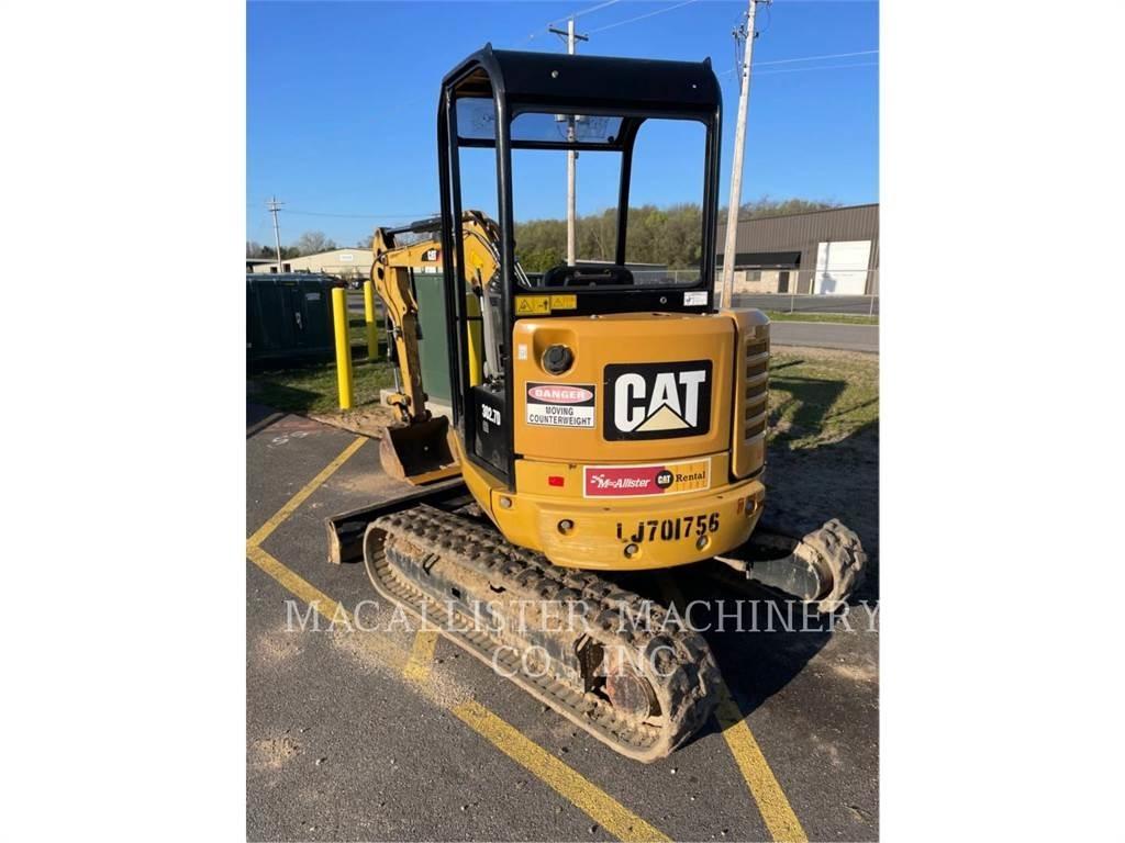 CAT 302.7DCR 大型油圧ショベル12t以上（パワーショベル・ユンボ）