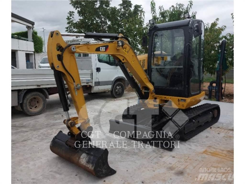CAT 302.7DCR 大型油圧ショベル12t以上（パワーショベル・ユンボ）
